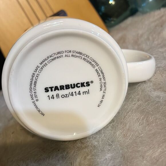 Starbucks cups Set of 4 (3820) - Picture 5 of 5